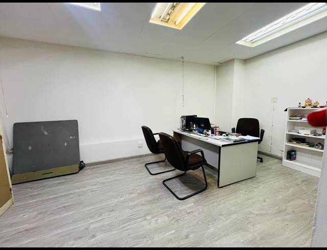 112M² OFFICE FOR SALE IN DURBAN CENTRAL